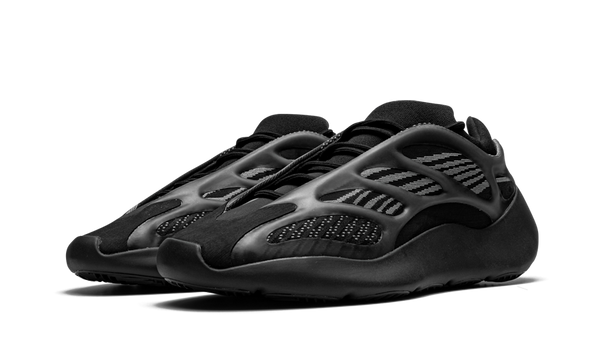 Yeezy Boost 700 V3 Shoes "Alvah" – H67799